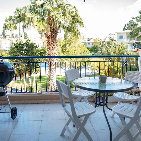 Paradise Gardens Pool View Apartamento *